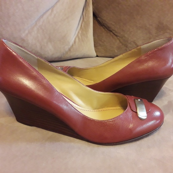 Nine West Get A Clue Mary Jane Heels - Picture 2 of 2